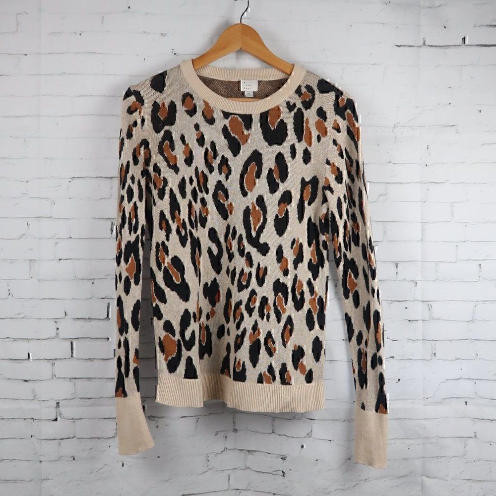 A NEW DAY TAN CHEETAH PRINT LONG SLEEVE ROUND NECK SWEATER SIZE SMALL